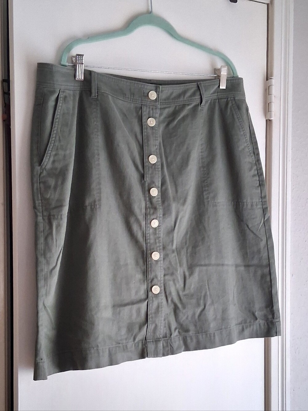 Talbots Women’s Olive Button-Front Cotton Skirt